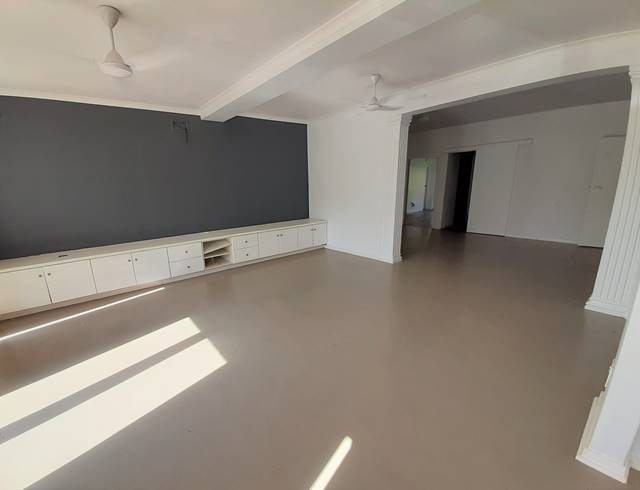 3 BEDROOM APARTMENT TO LET IN UMDLOTI BEACH